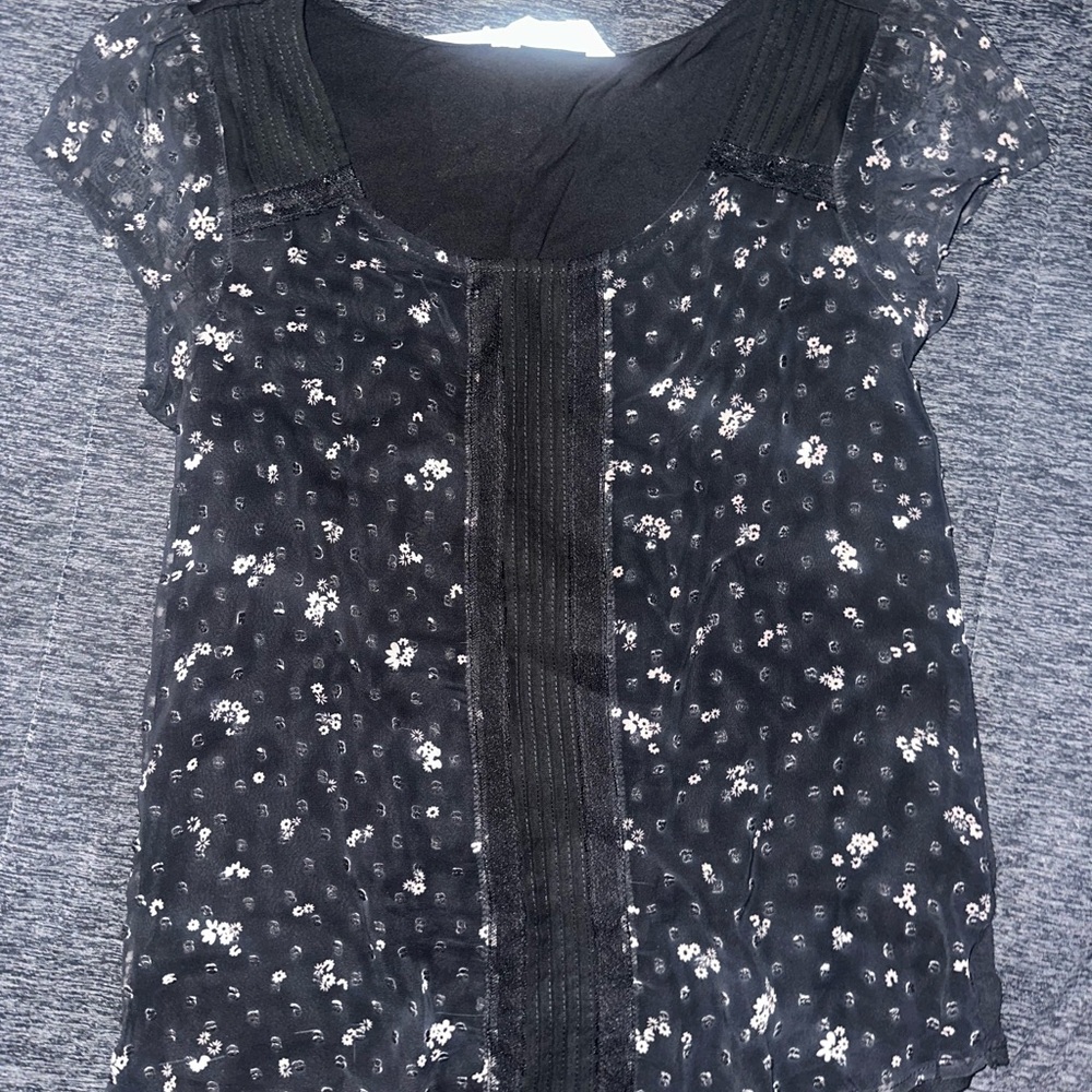 LC Lauren Conrad Black Pleated Blouse NWT xs
